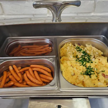 Dom Jastrzębia Kwatera prywatna *