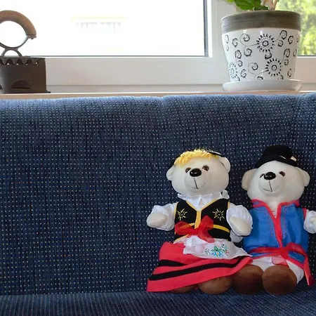 Privatunterkunft Dom Jastrzebia Z Basenem I Jacuzzi