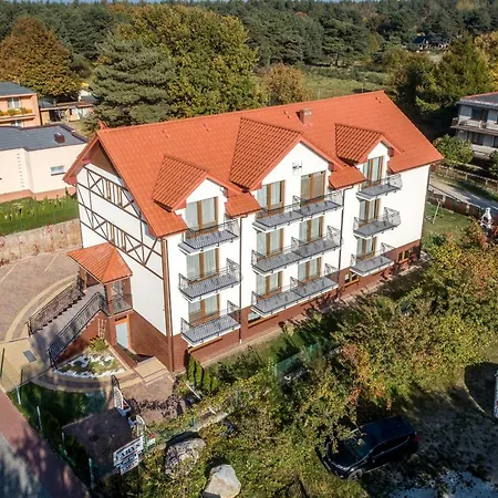 Dom Jastrzebia Z Basenem I Jacuzzi Privatunterkunft