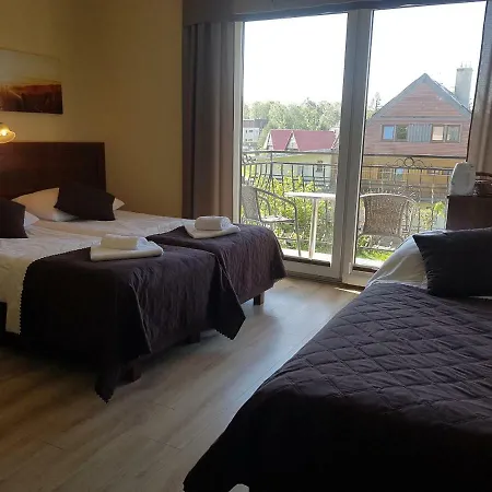 Privatunterkunft Dom Jastrzebia Z Basenem I Jacuzzi *