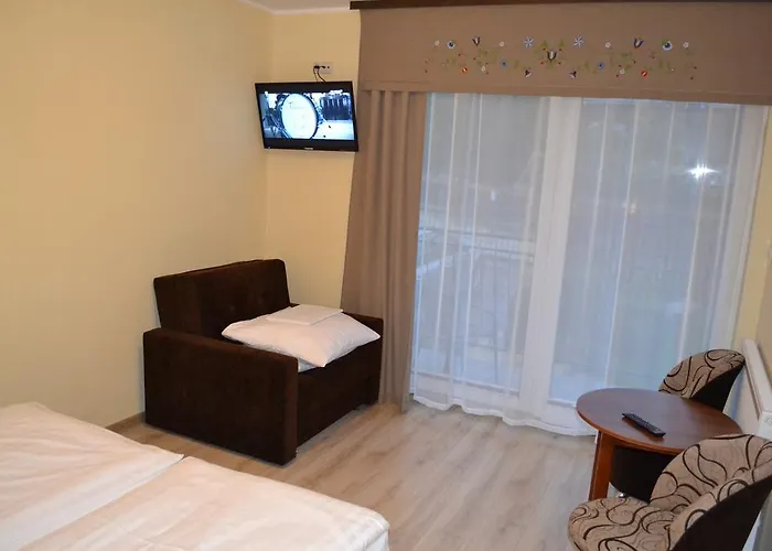 Dom Jastrzebia Z Basenem I Jacuzzi