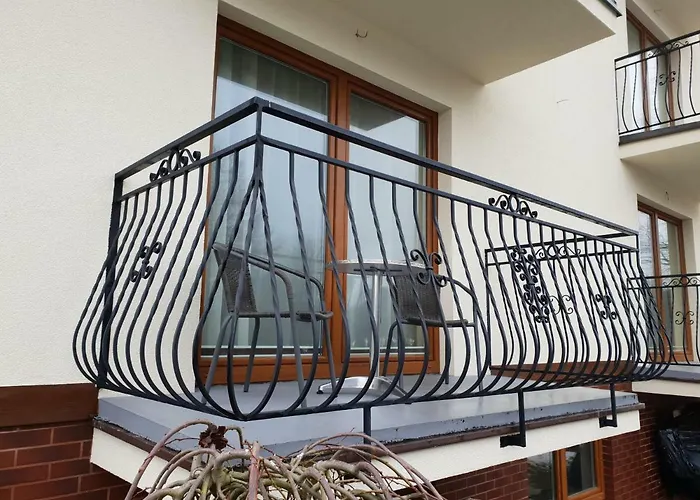 Dom Jastrzebia Z Basenem I Jacuzzi Privat bolig Jastrzębia Góra
