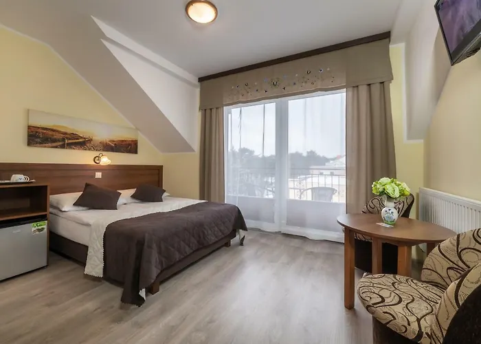 Dom Jastrzebia Z Basenem I Jacuzzi Privat bolig *